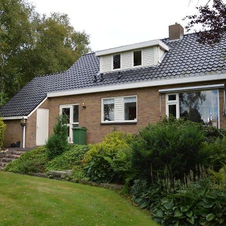 Cozy Vacation Home With A Private Garden Mantinge Luaran gambar