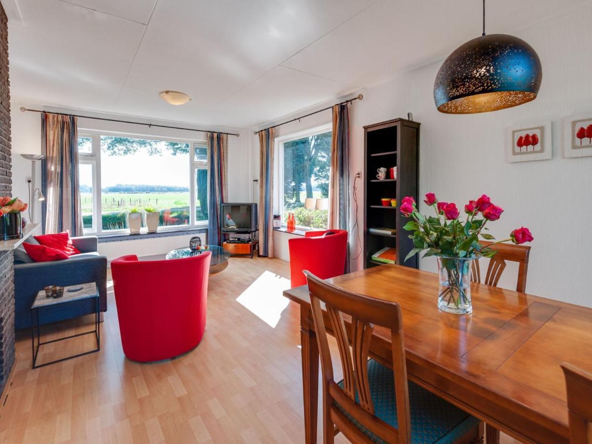 Cozy Vacation Home With A Private Garden Mantinge Luaran gambar