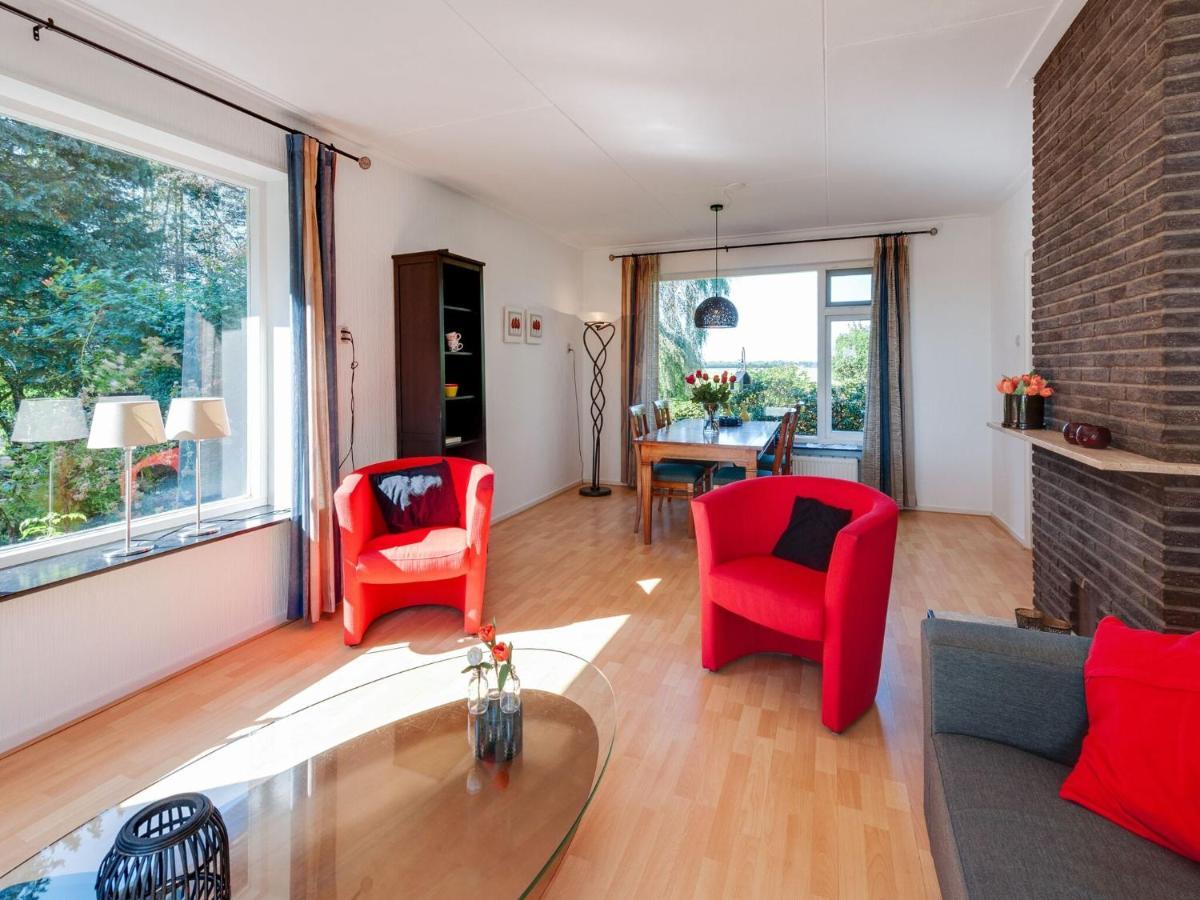 Cozy Vacation Home With A Private Garden Mantinge Luaran gambar